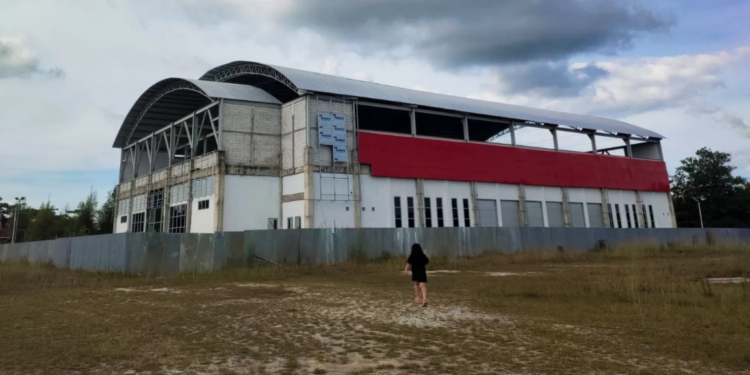 Telan Dana Rp14 Miliar, Proyek Gor di Kasongan Dihentikan