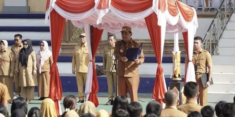 Bupati H. Shalahuddin Pimpin Apel Gabungan Perdana, Tegaskan Sinergi Barito Utara Maju