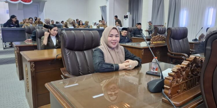 Jamilah Beri Apresiasi Program SIP Pintar untuk Siswa SMPN 4 Montallat