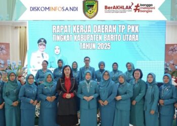 Ketua TP PKK Barito Utara Hadiri dan Buka Rakerda TP PKK Kabupaten Tahun 2025