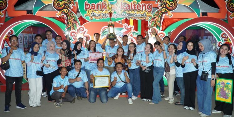 Bank Kalteng Cabang Muara Teweh Raih Juara 1 Stan Terbaik Batara Expo Dua Tahun Berturut-turut