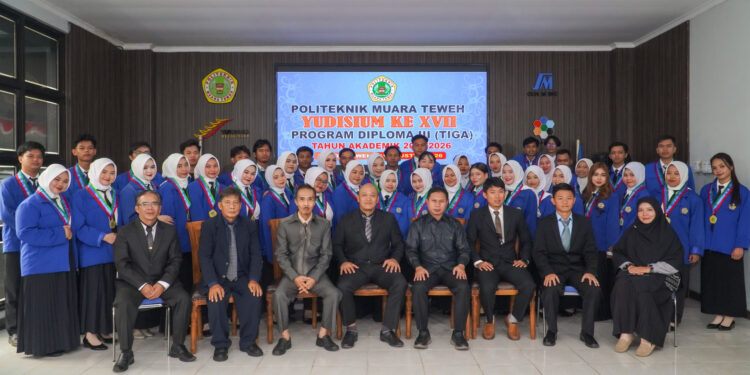 Yudisium XVII Politeknik Muara Teweh: Lahirkan Generasi Vokasi Kompeten untuk Barito Utara