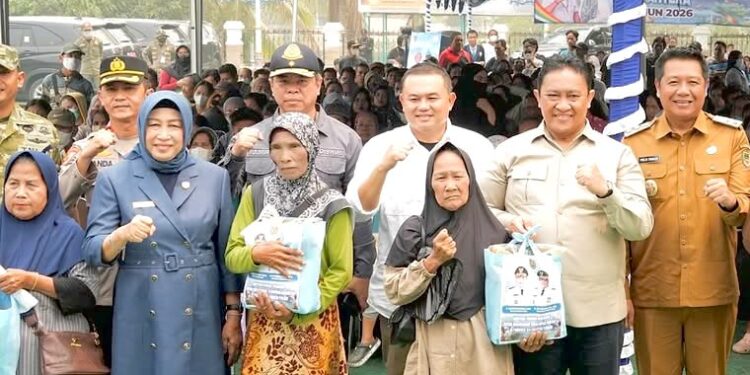 Ketua DPRD Barito Utara Apresiasi Penyaluran Bantuan Pangan Karhutla di Muara Teweh