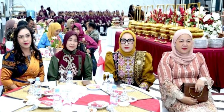 Henny Ajak Dukung dan Sukseskan Program Gaspol 11-12 Pembangunan Pemerintah daerah.
