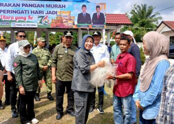 DPRD Barito Utara Apresiasi Restocking Benih Ikan dan Gerakan Pangan Murah di DAM Trinsing